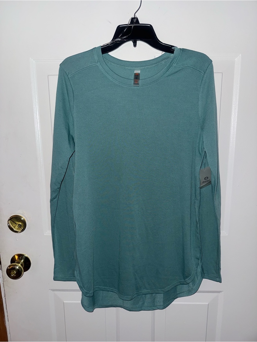 MONO B medium Long Sleeve Crewneck Shirt in Teal new